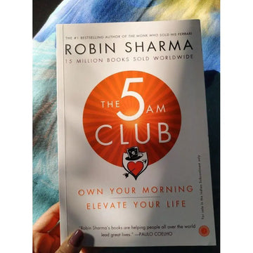 The 5 AM Club: Own Your Morning. Elevate Your Life EnglishBookHouse