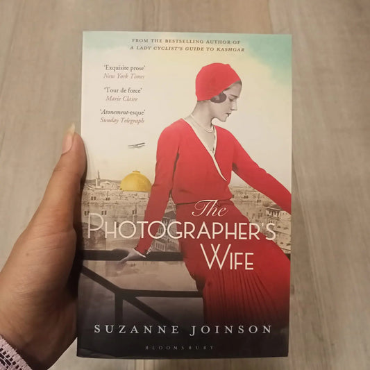 The Photographer's Wife English Book House